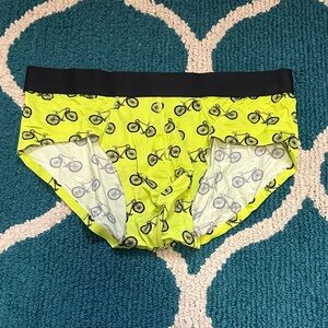 MeUndies Green Bicycle Print MoveMe Briefs Size XL